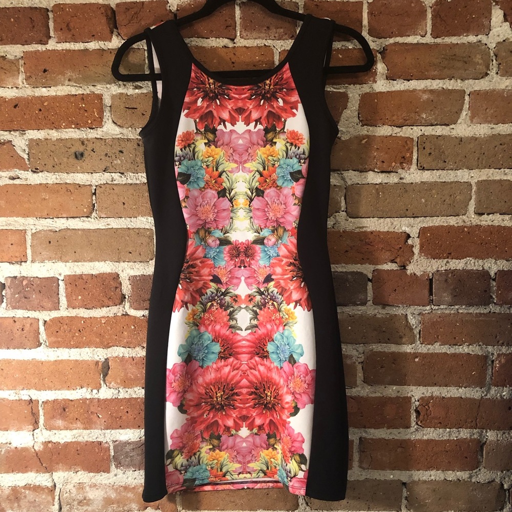 Floral bodycon dress by Kirra!